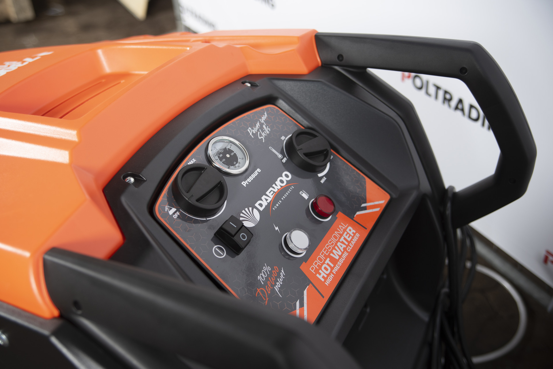 Heetwater hogedrukreiniger - Daewoo DHPW7300