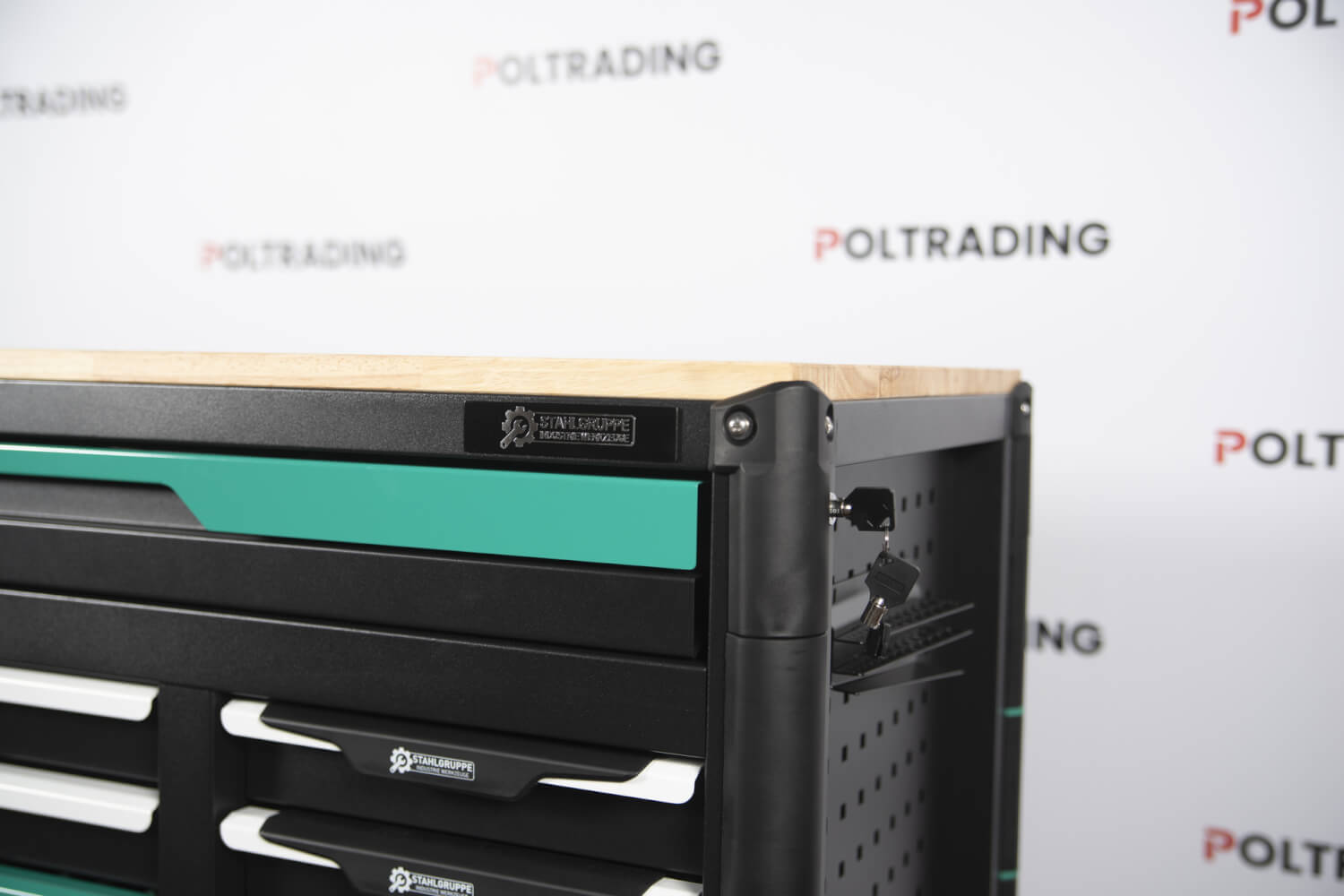 Gereedschapswagen - Stahlgruppe SG23