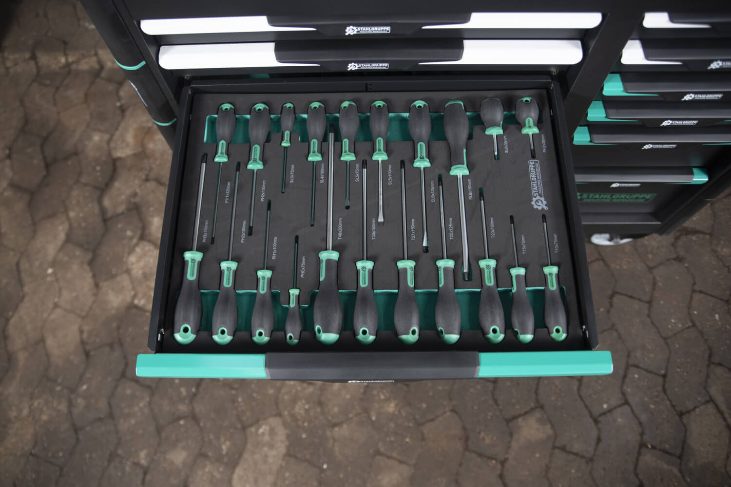 Gereedschapswagen - Stahlgruppe SG23