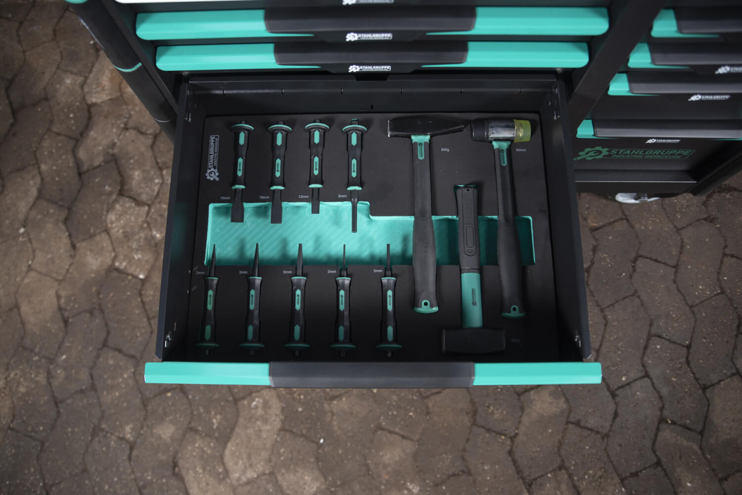 Gereedschapswagen - Stahlgruppe SG23