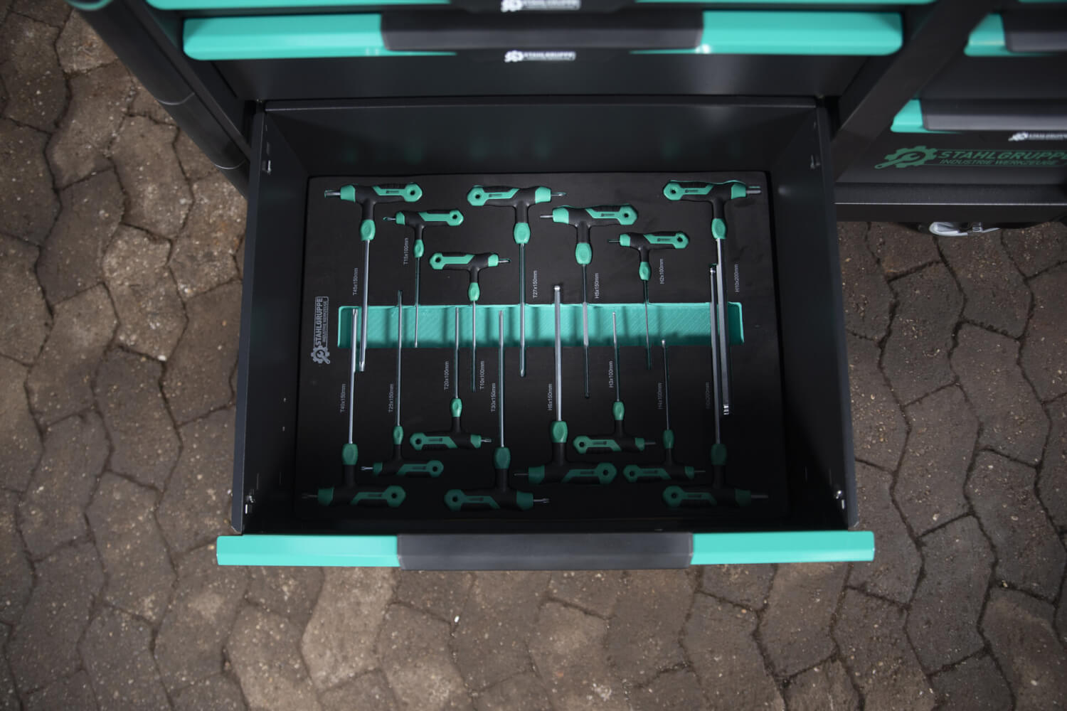 Gereedschapswagen - Stahlgruppe SG23