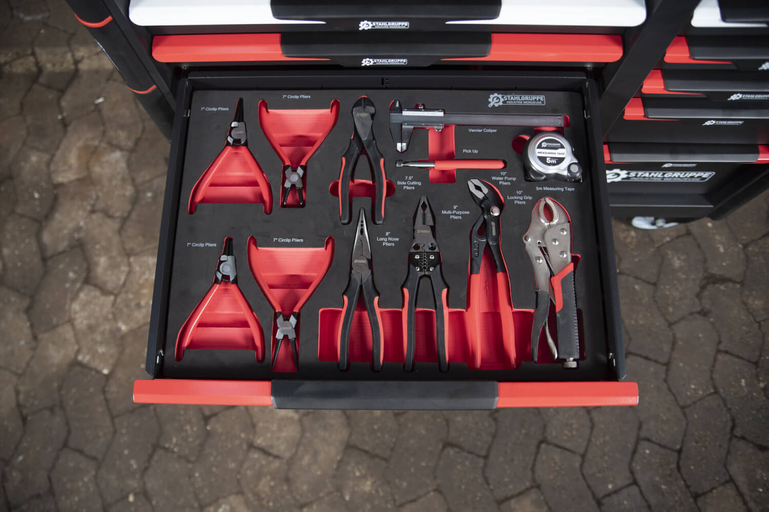 Gereedschapswagen - Stahlgruppe SG24