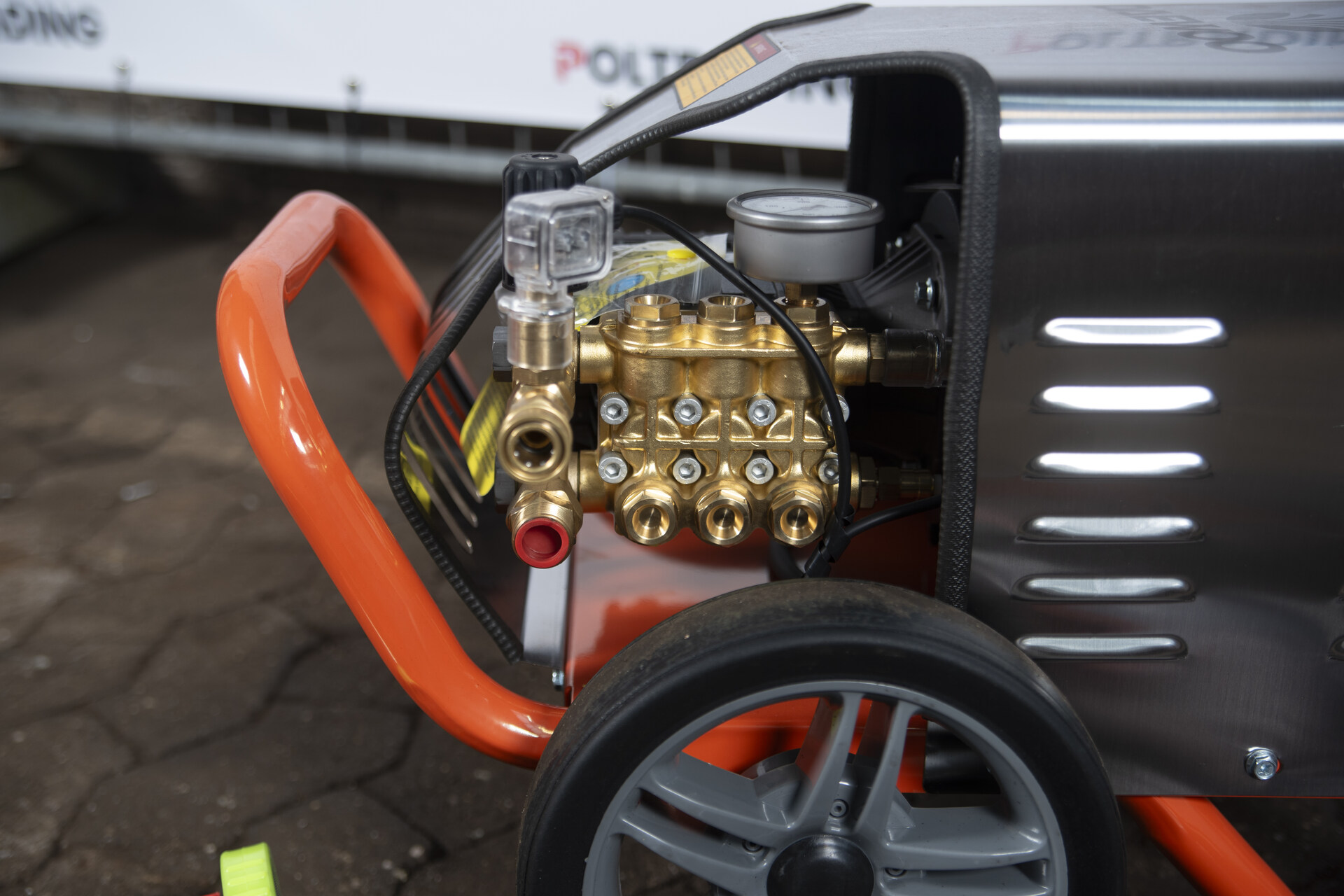 Hogedrukreiniger - Daewoo DA W400E-3