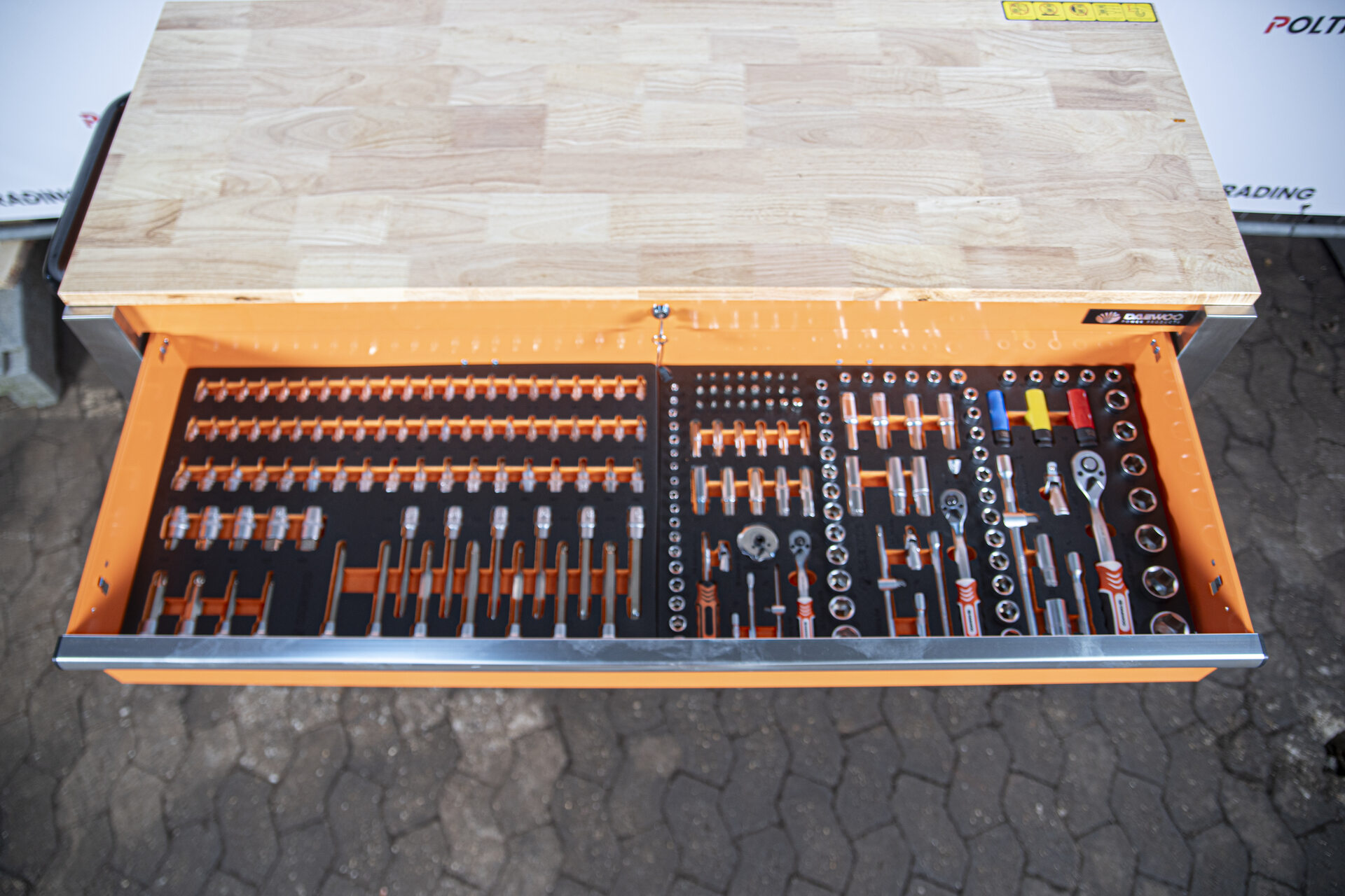 Gereedschapswagen - Daewoo DAMWS387