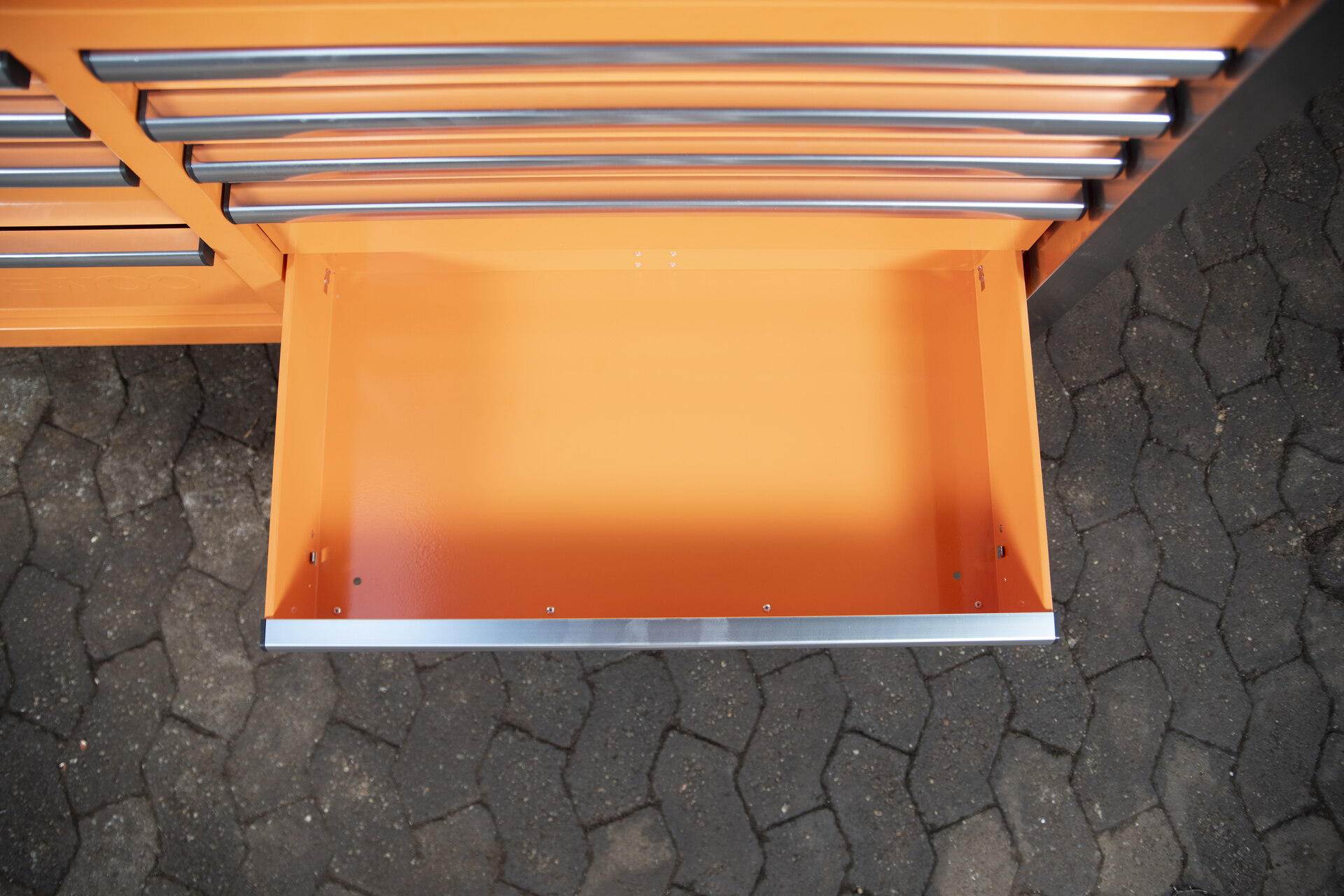 Gereedschapswagen - Daewoo DAMWS387