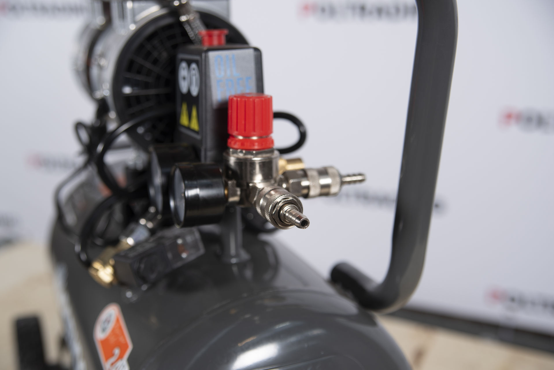 Luchtcompressor - Daewoo DAAX24L-OF