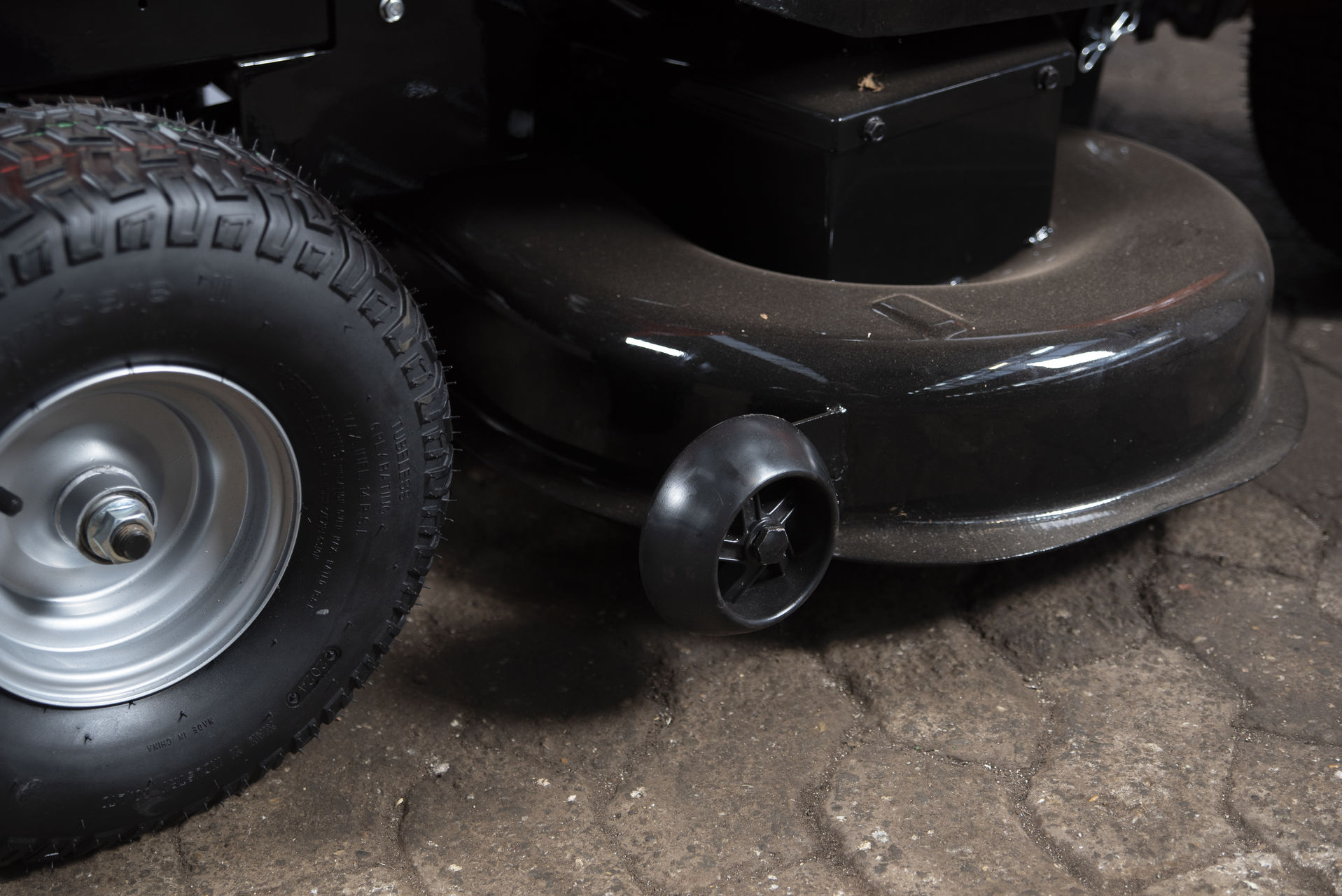 Benzine zitmaaier 19 PK - Daewoo DA1066HX