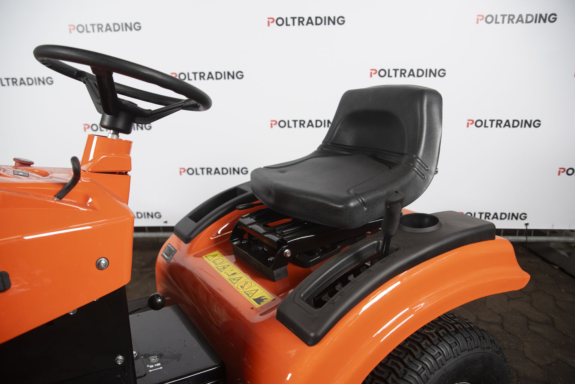 Benzine zitmaaier 19 PK - Daewoo DA1066HX