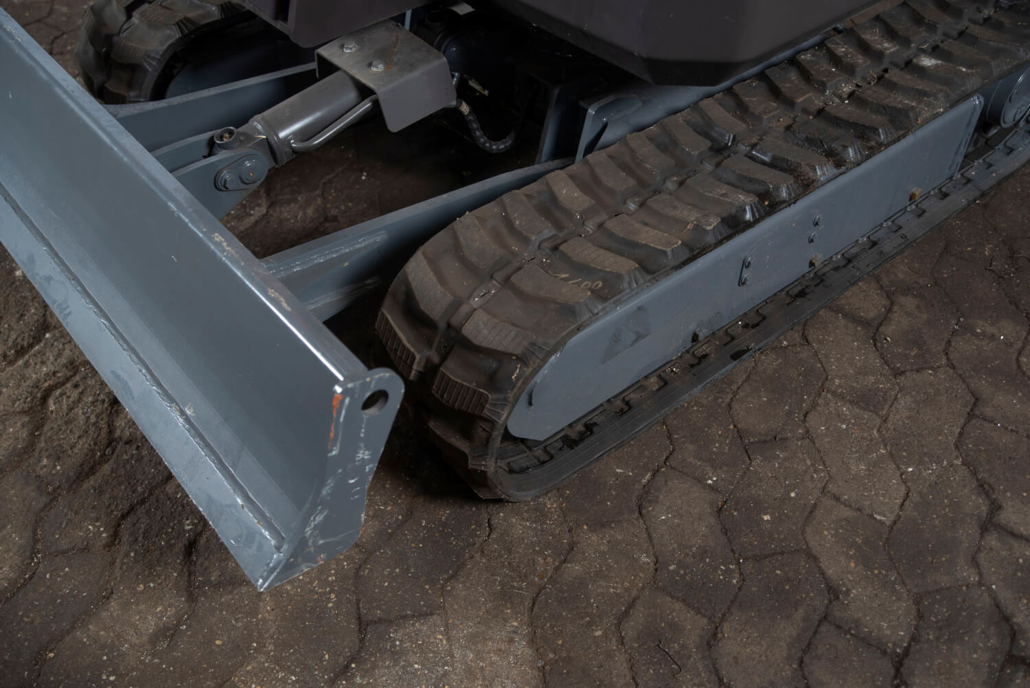 Rupsgraafmachine - Everun ERE16