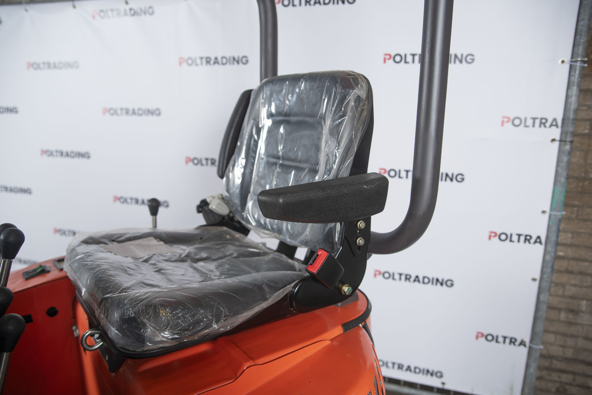 Rupsgraafmachine - Everun ERE16